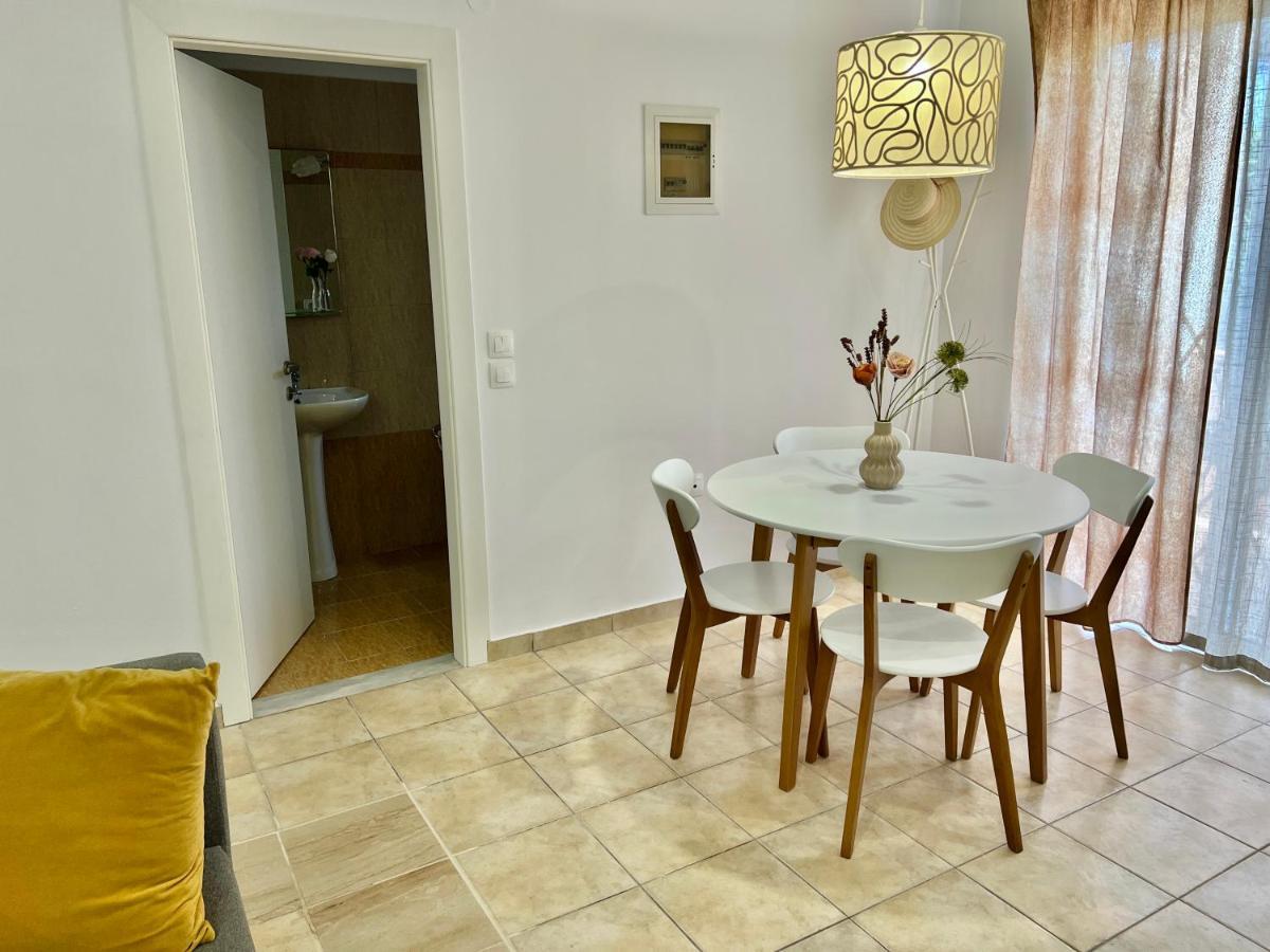 Cute & Sweet Home Archangelos  Exterior photo