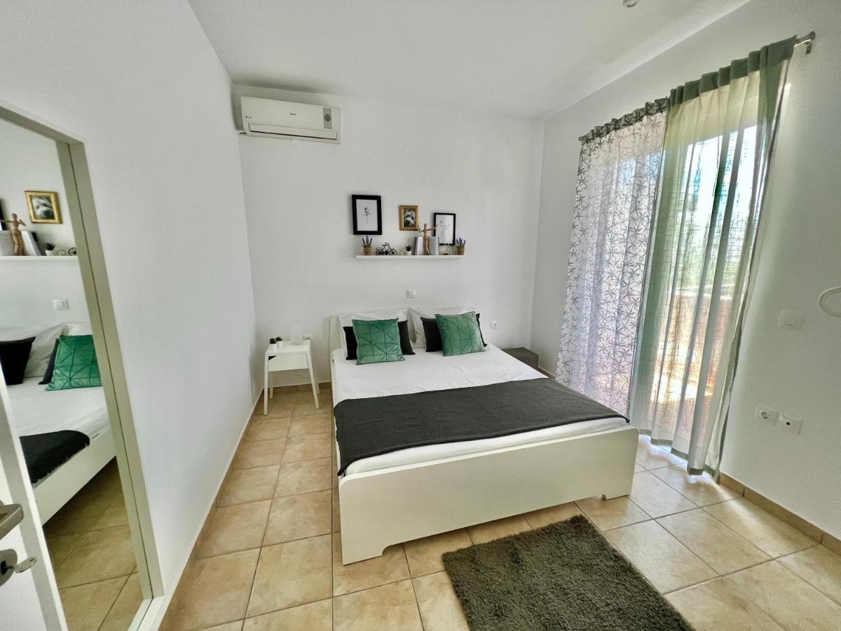 Cute & Sweet Home Archangelos  Exterior photo